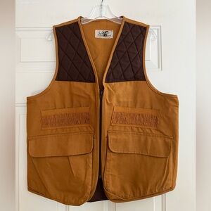 Vintage Men’s black sheep cotton hunting vest with back pouch. Size medium